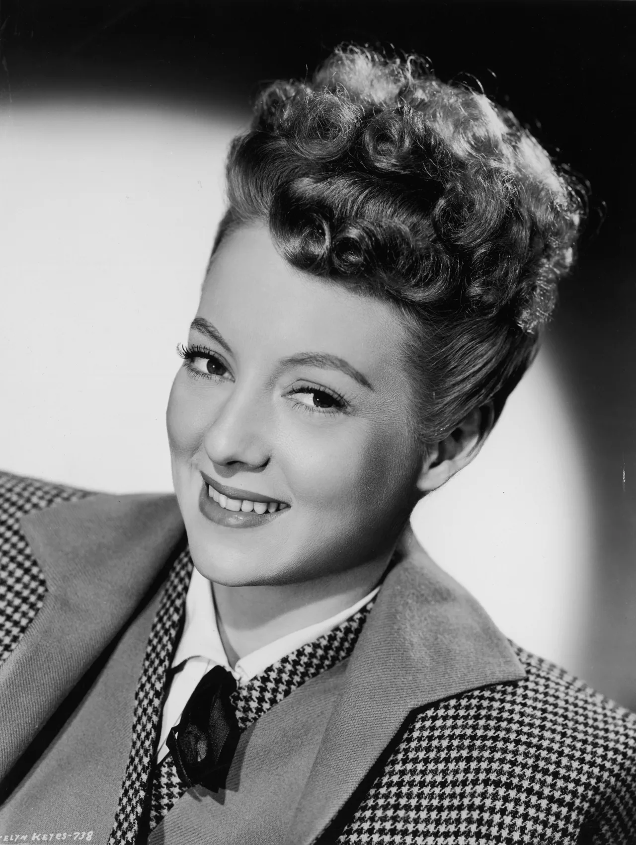 تصویر Evelyn Keyes