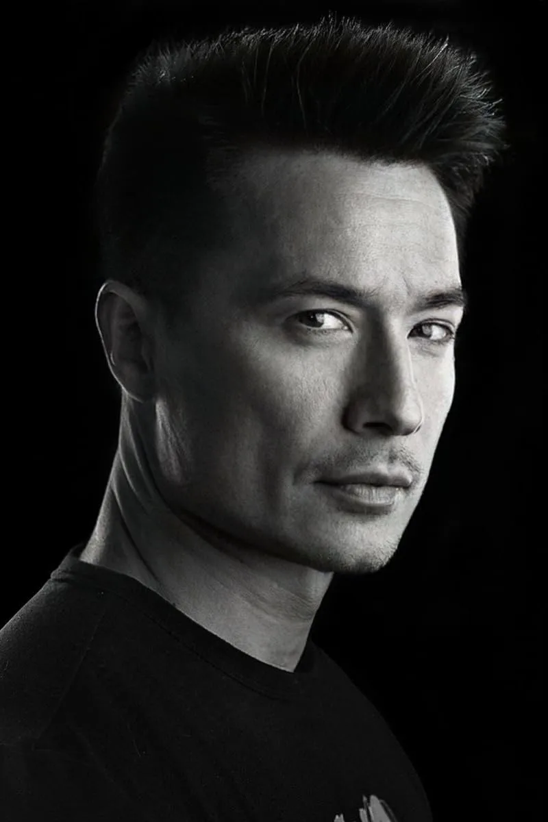 تصویر Matthew Yang King