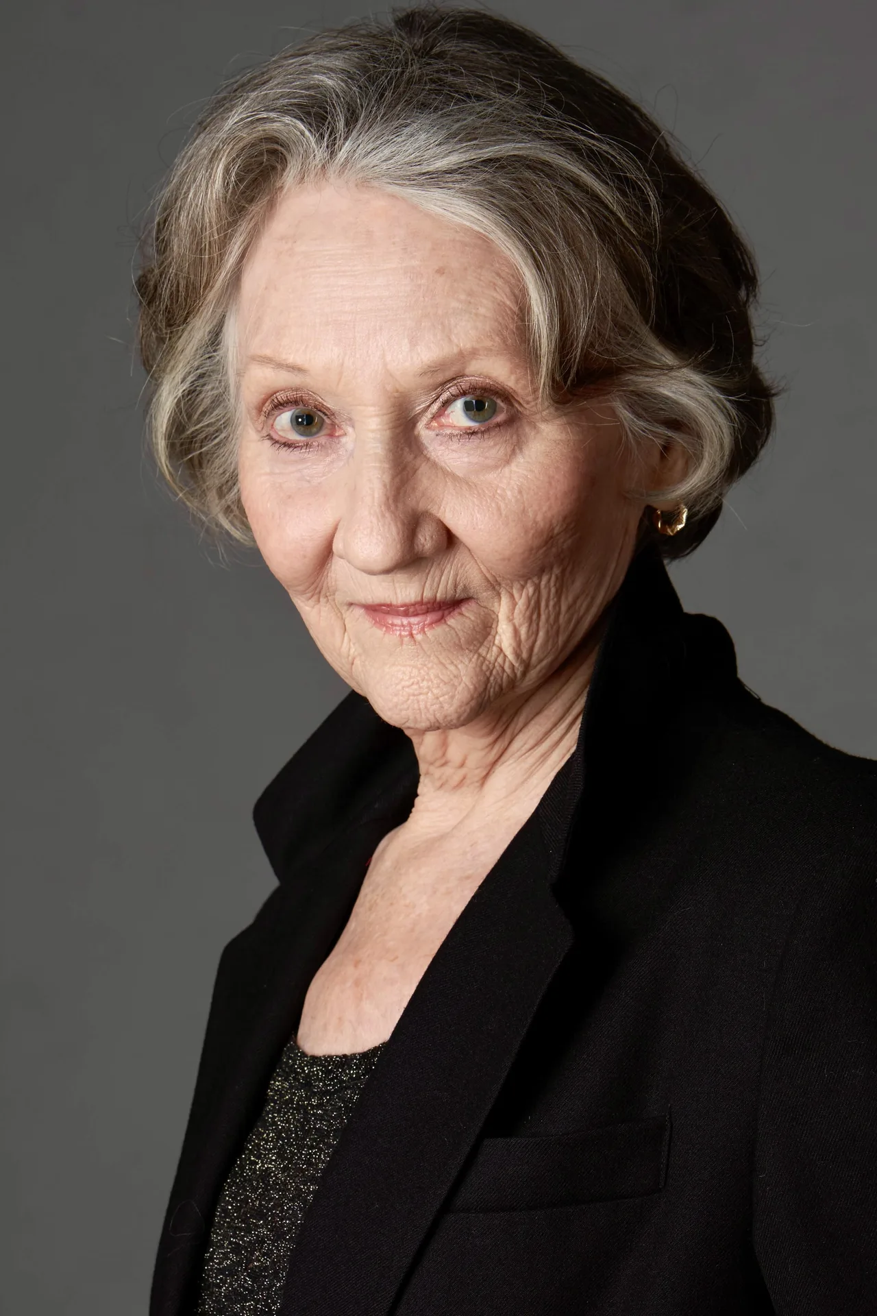 تصویر Barbara Kingsley