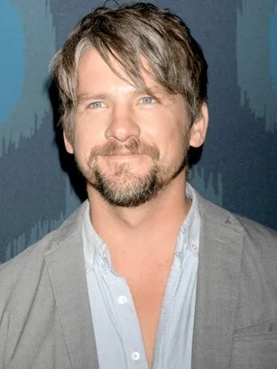 تصویر Zachary Knighton
