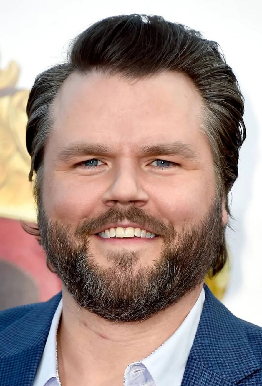 تصویر Tyler Labine