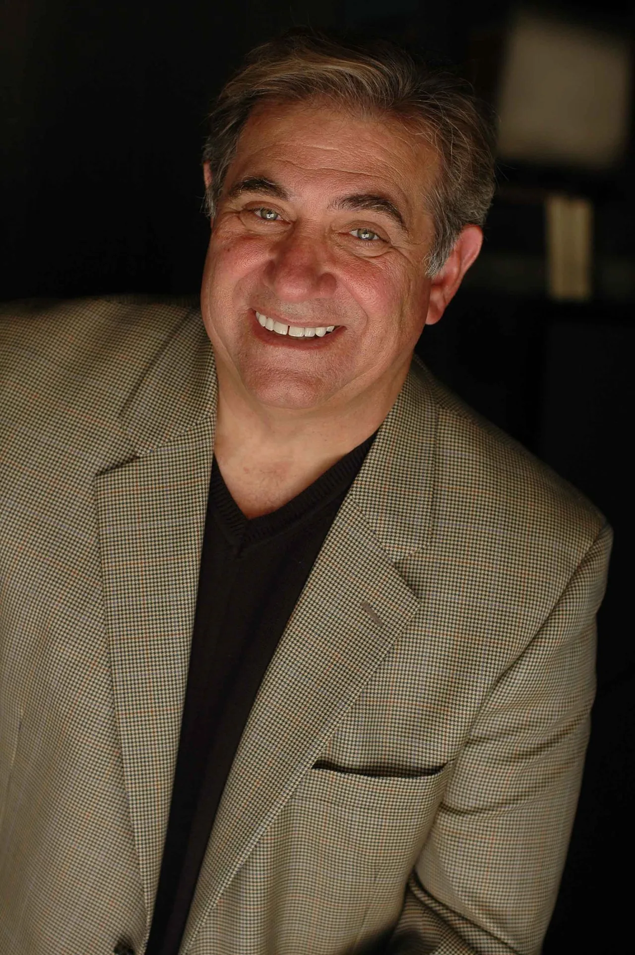 تصویر Dan Lauria