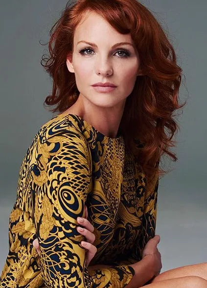 تصویر Anne Leighton