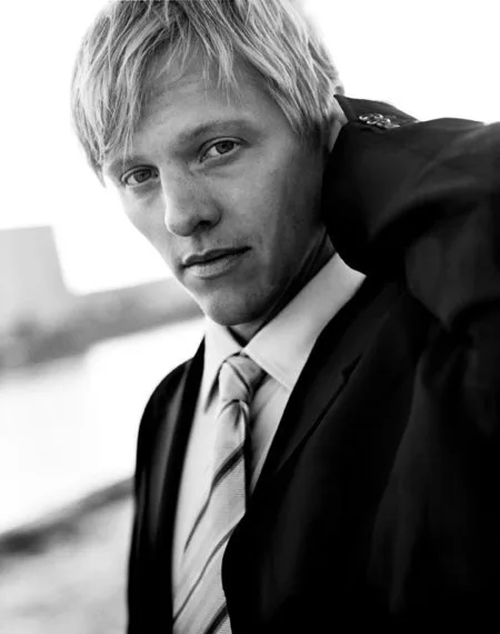 تصویر Thure Lindhardt