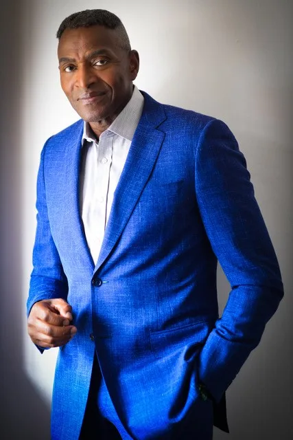 تصویر Carl Lumbly