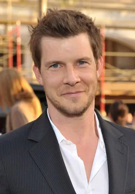 تصویر Eric Mabius