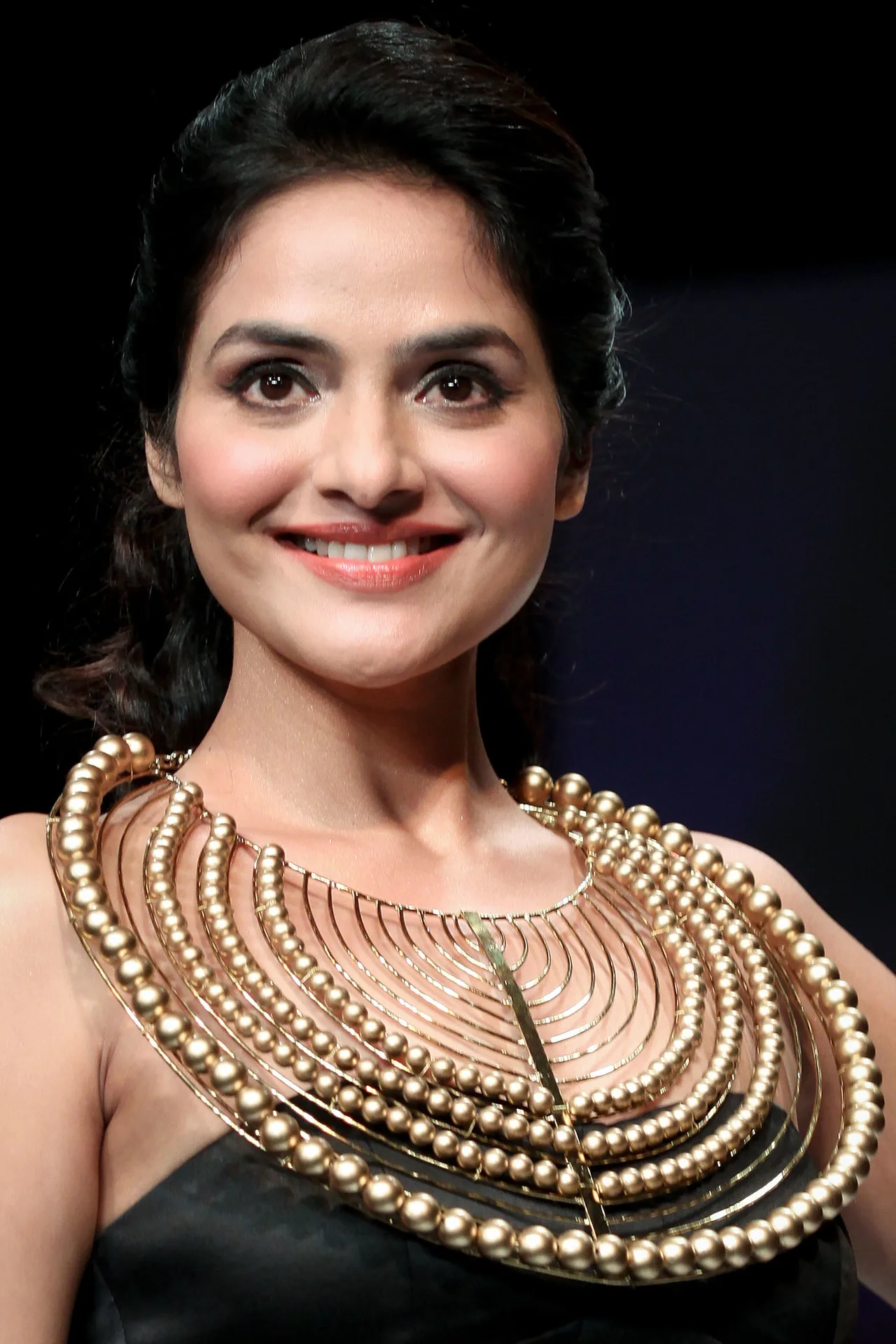 تصویر Madhoo