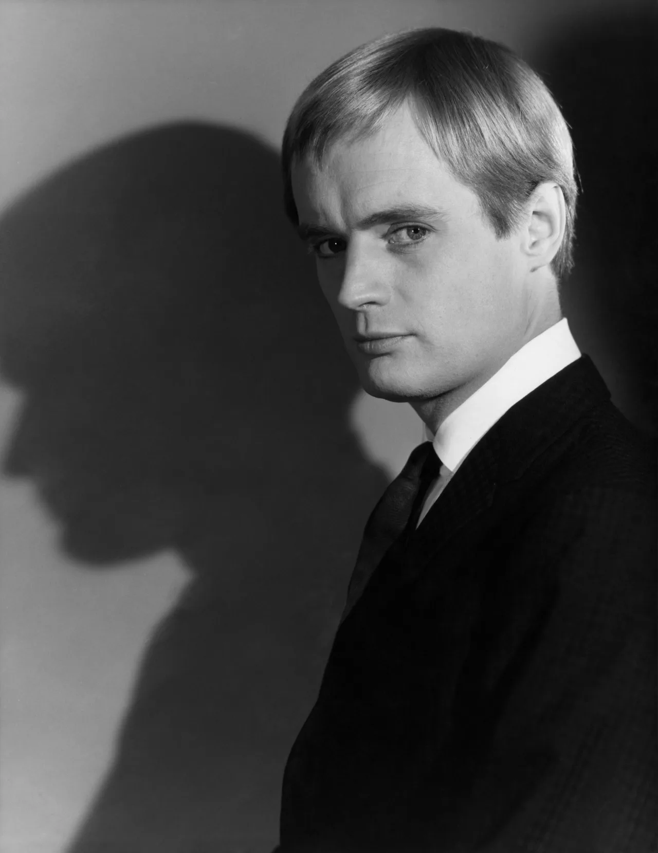 تصویر David McCallum