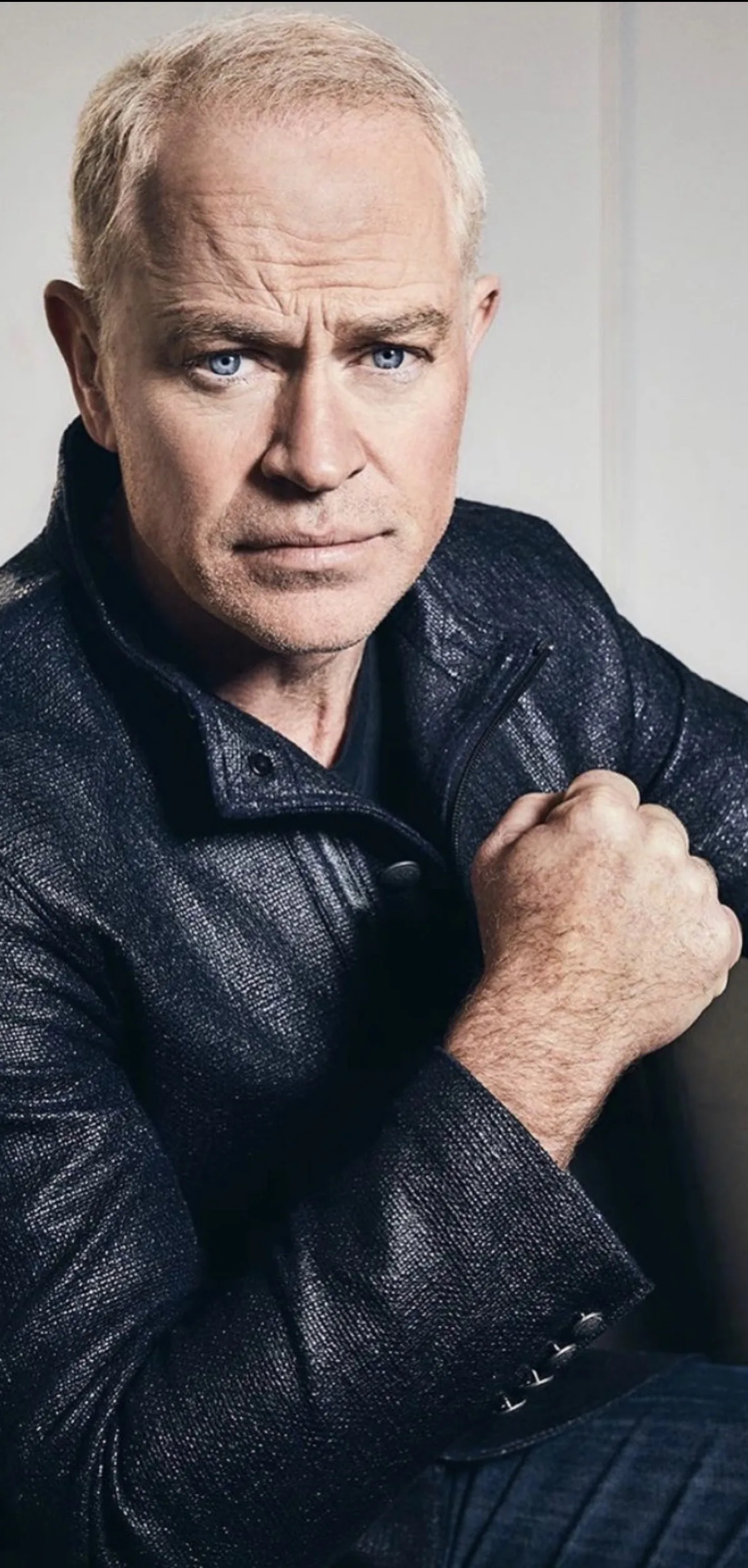 تصویر Neal McDonough