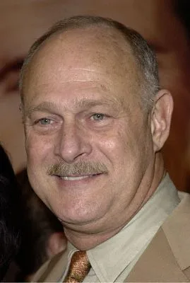 تصویر Gerald McRaney