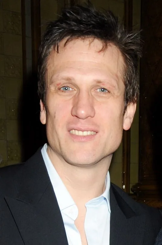 تصویر Simon Merrells