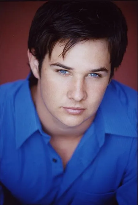 تصویر Ryan Merriman