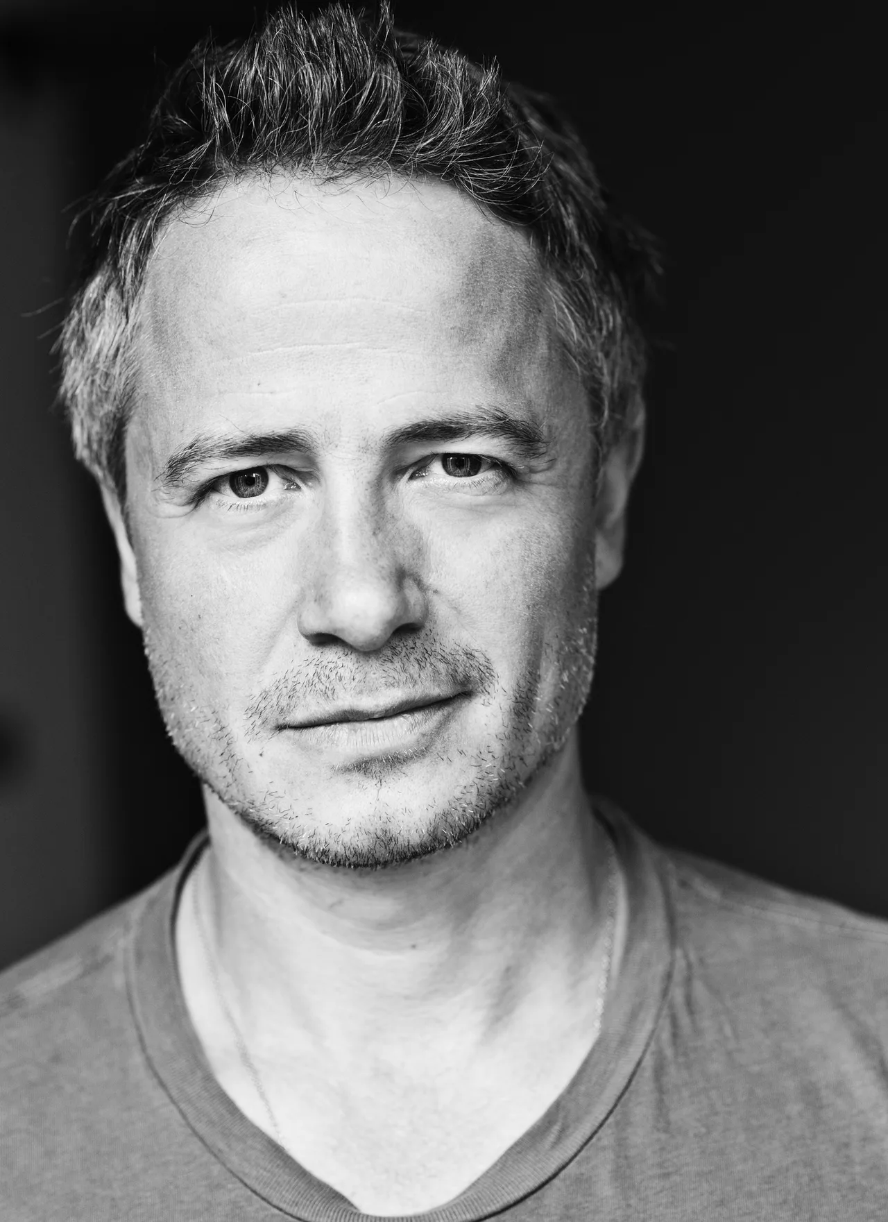 تصویر Oliver Milburn