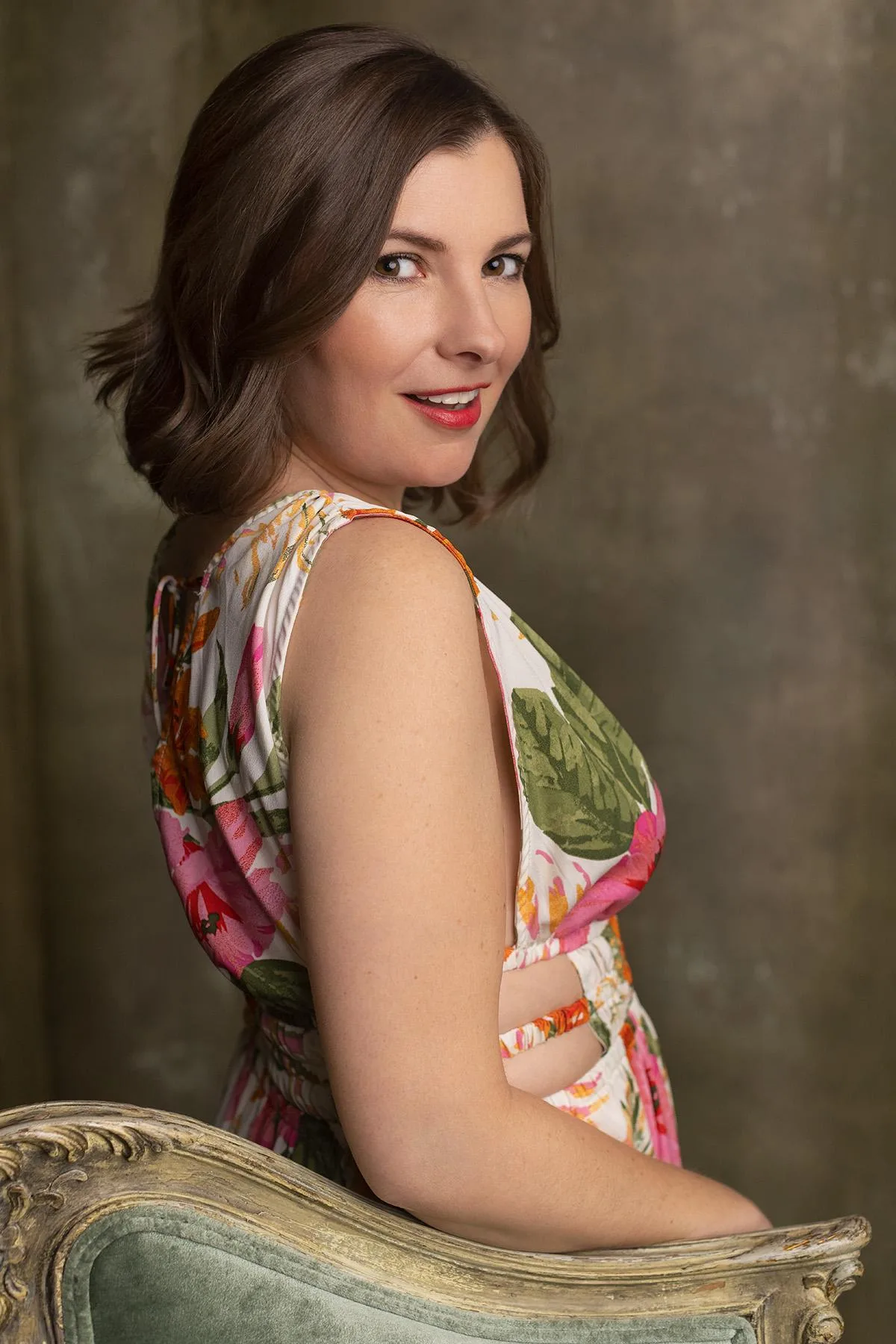 تصویر Cassandra Lee Morris