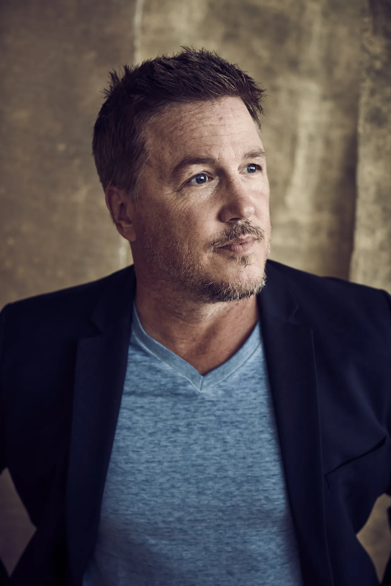 تصویر Lochlyn Munro