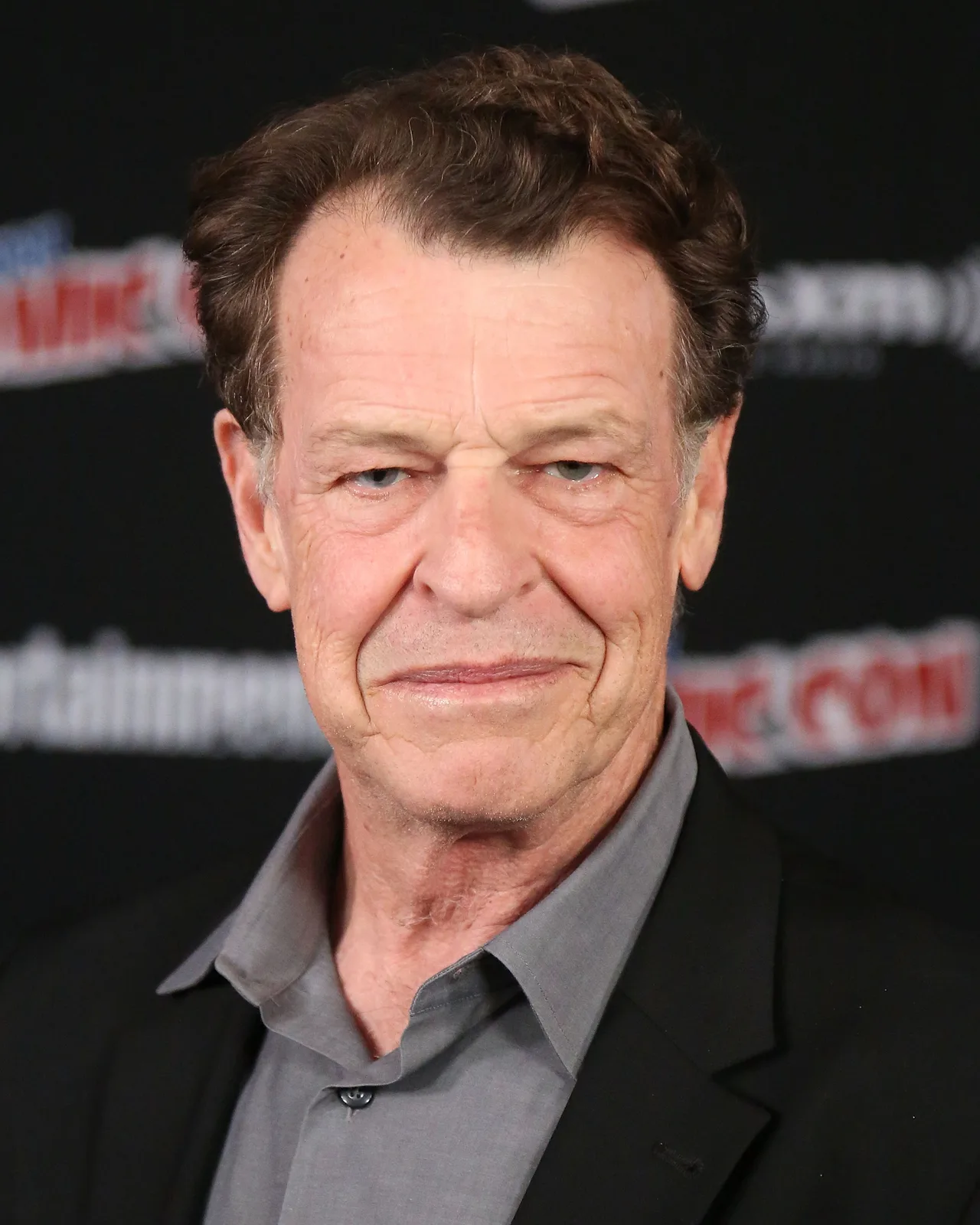 تصویر John Noble