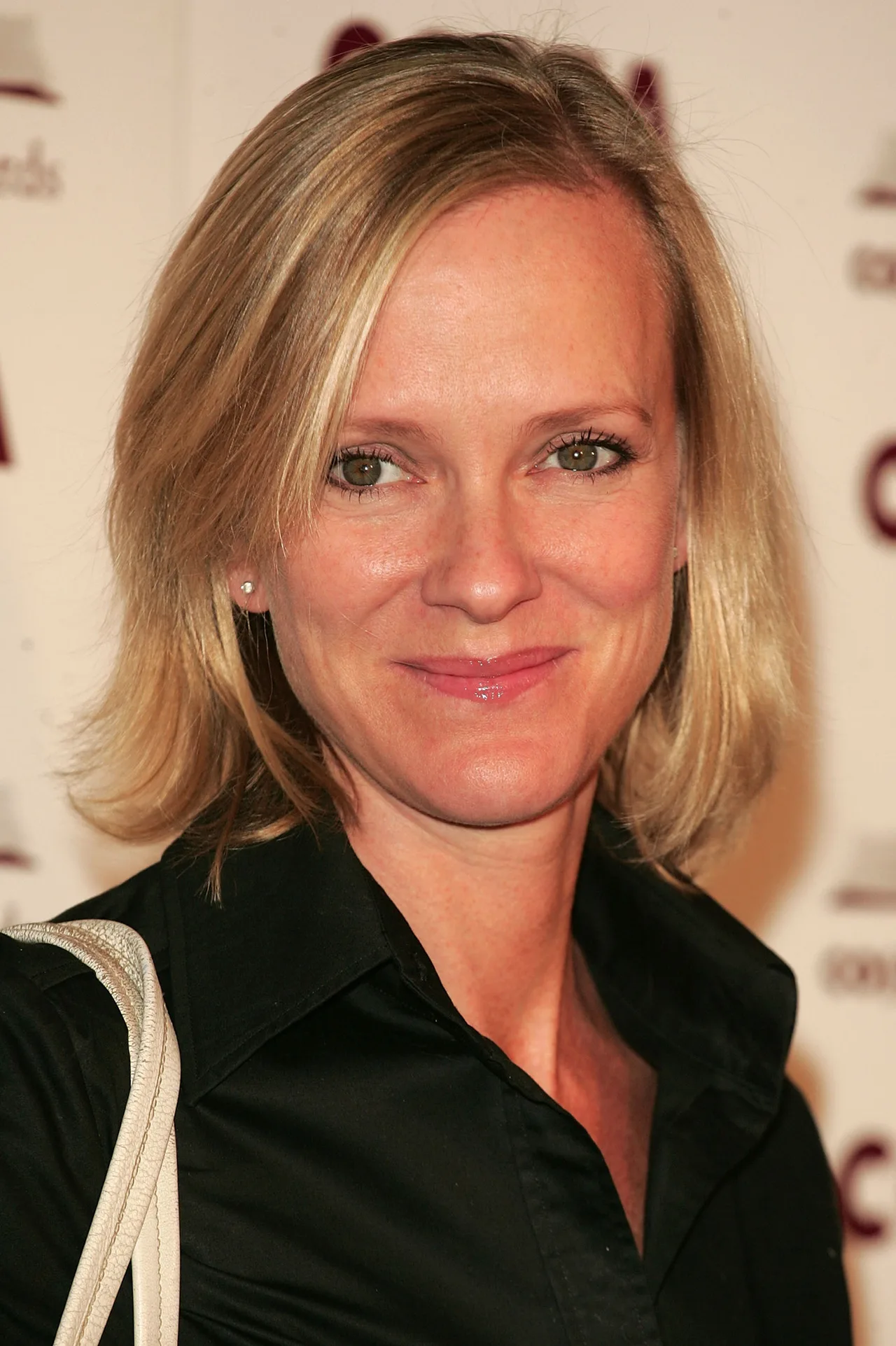 تصویر Hermione Norris