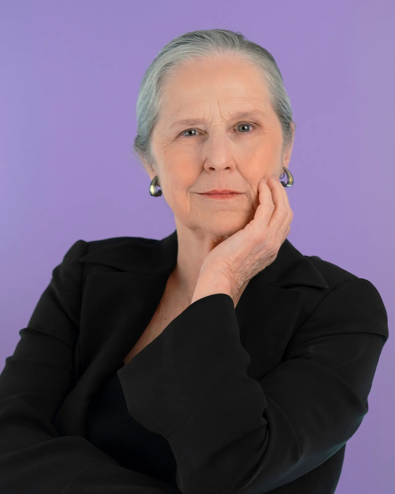 تصویر Julie Oliver-Touchstone