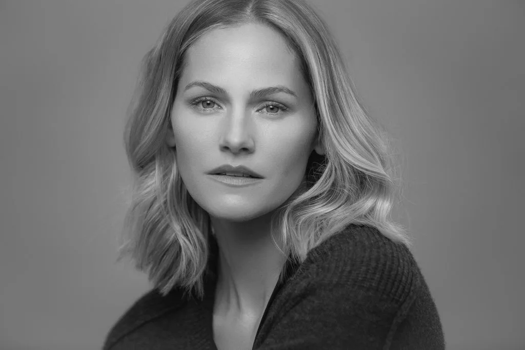 تصویر Kelly Overton