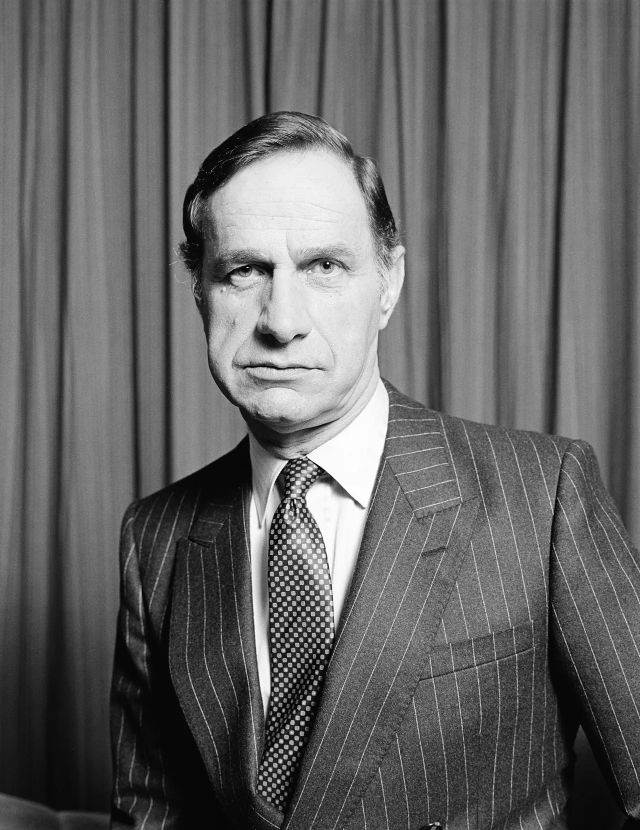 تصویر Geoffrey Palmer