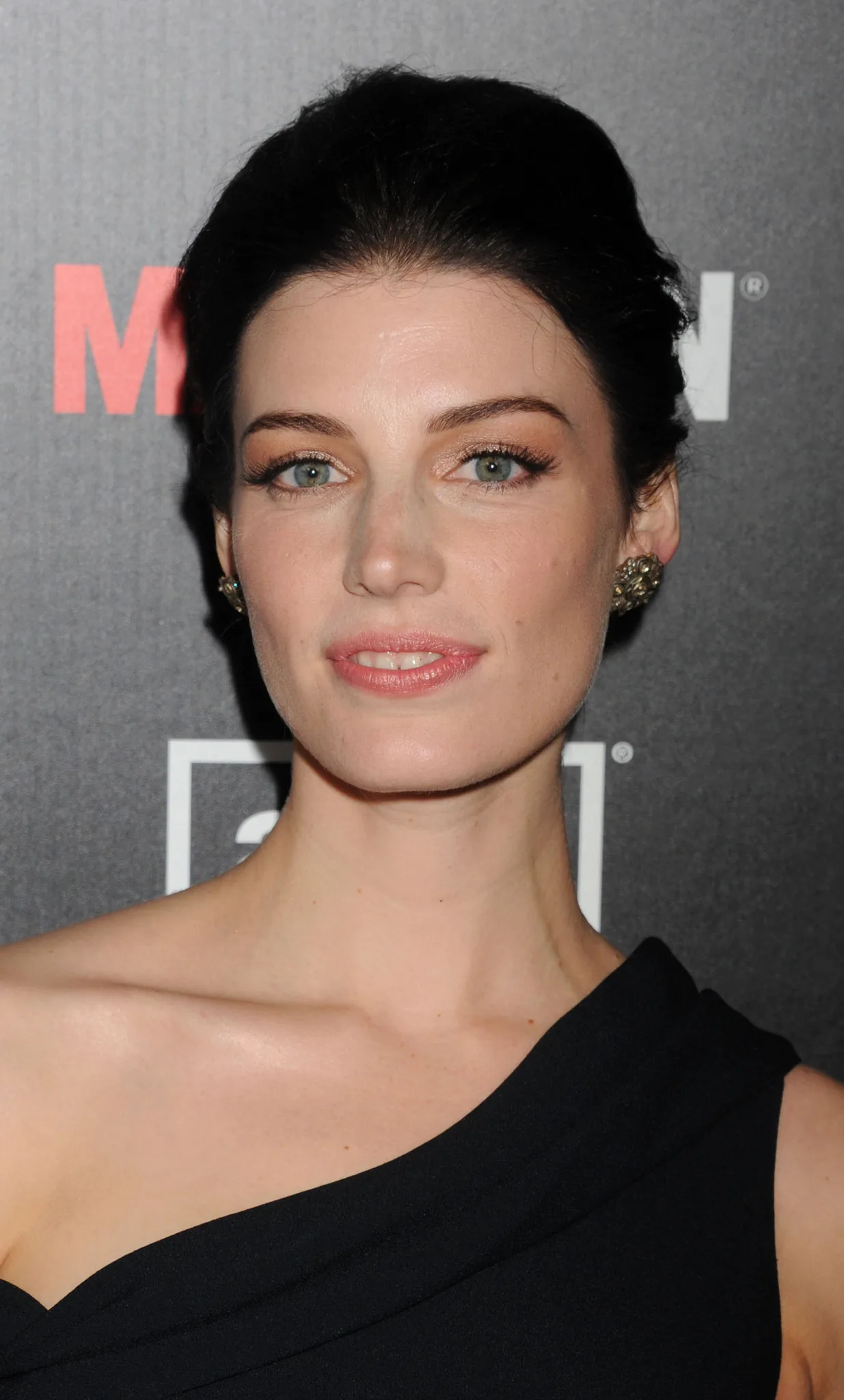 تصویر Jessica Paré