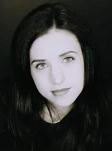 تصویر Emily Perkins