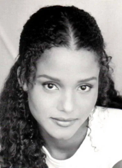 تصویر Sydney Tamiia Poitier