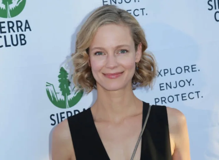 تصویر Laura Regan