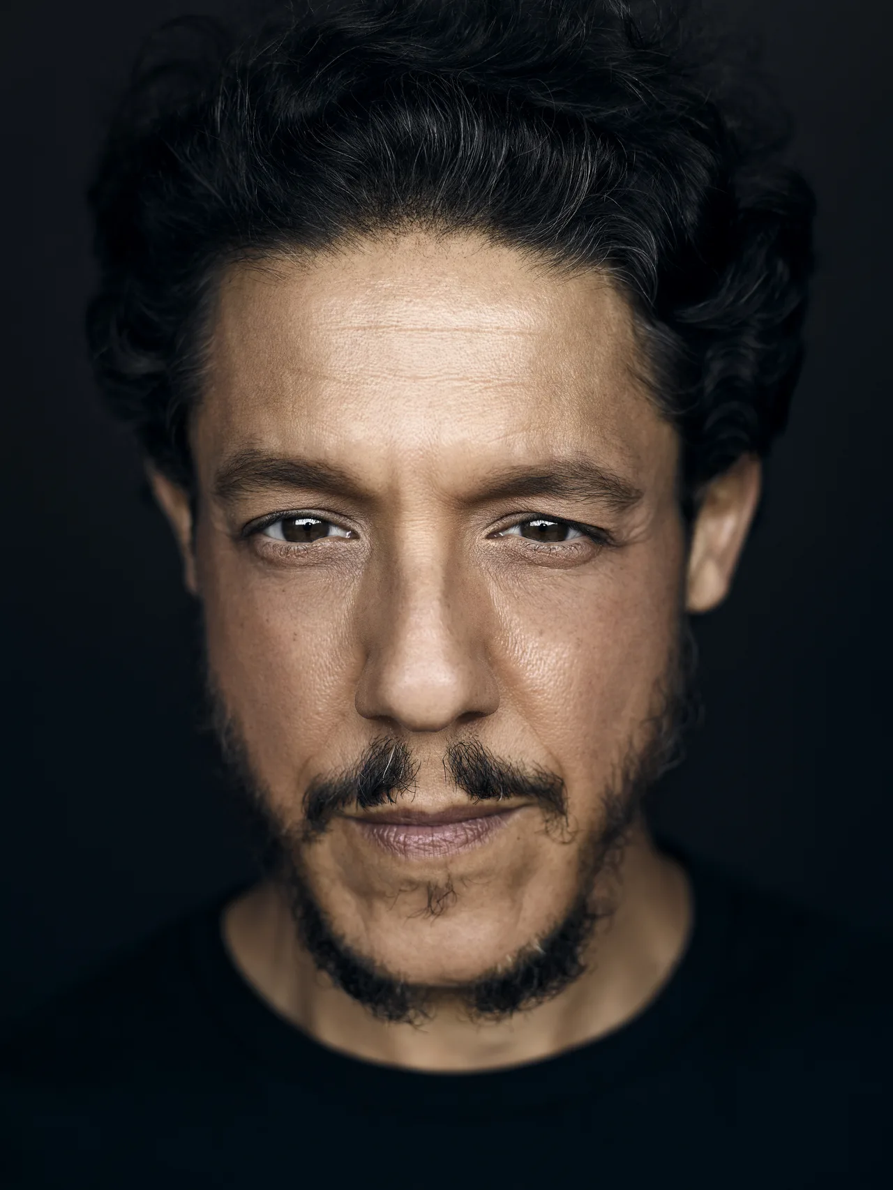 تصویر Theo Rossi