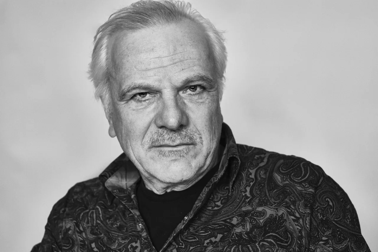 تصویر Bernhard Schütz