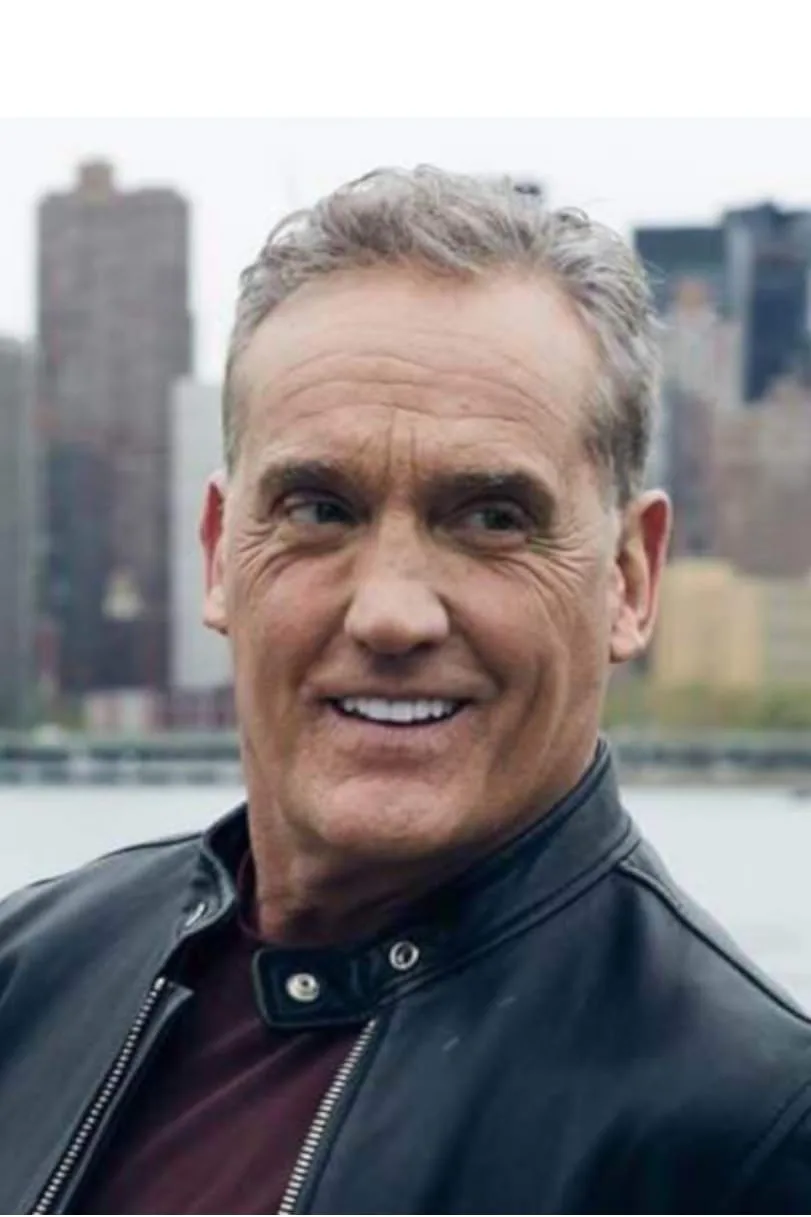 تصویر John Wesley Shipp