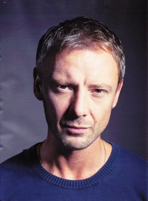 تصویر John Simm