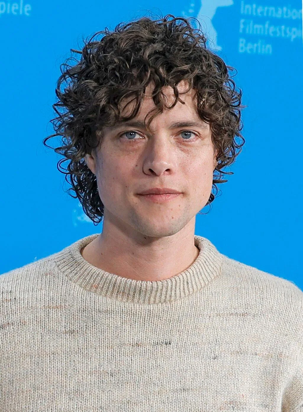 تصویر Douglas Smith