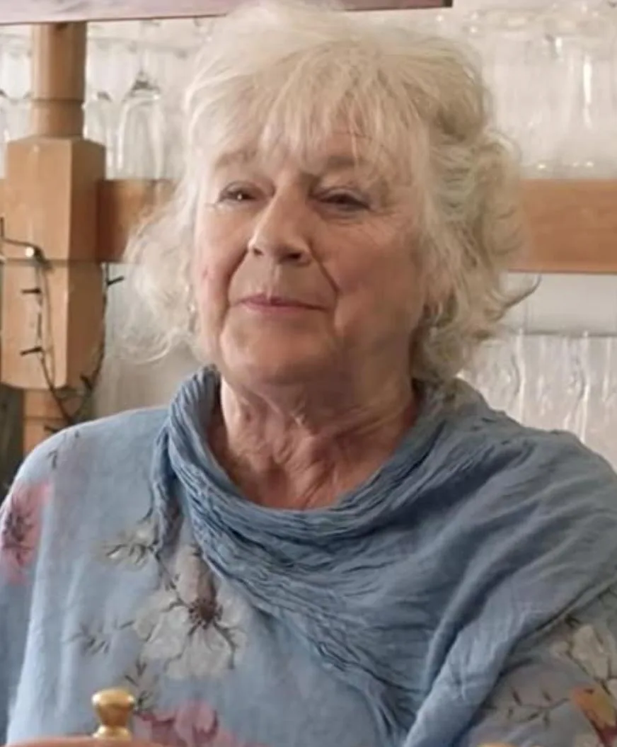 تصویر Maggie Steed