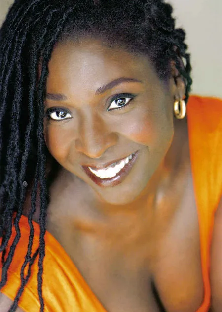 تصویر Phyllis Yvonne Stickney