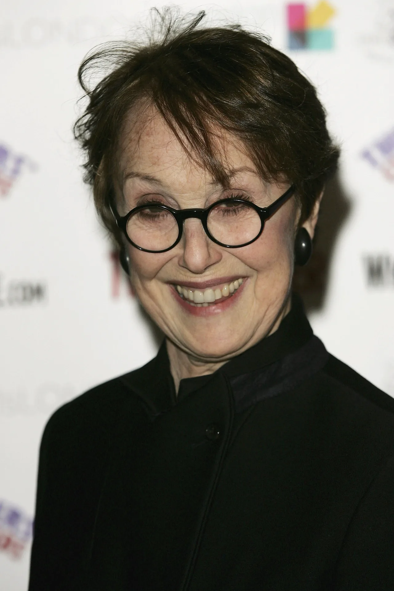 تصویر Una Stubbs