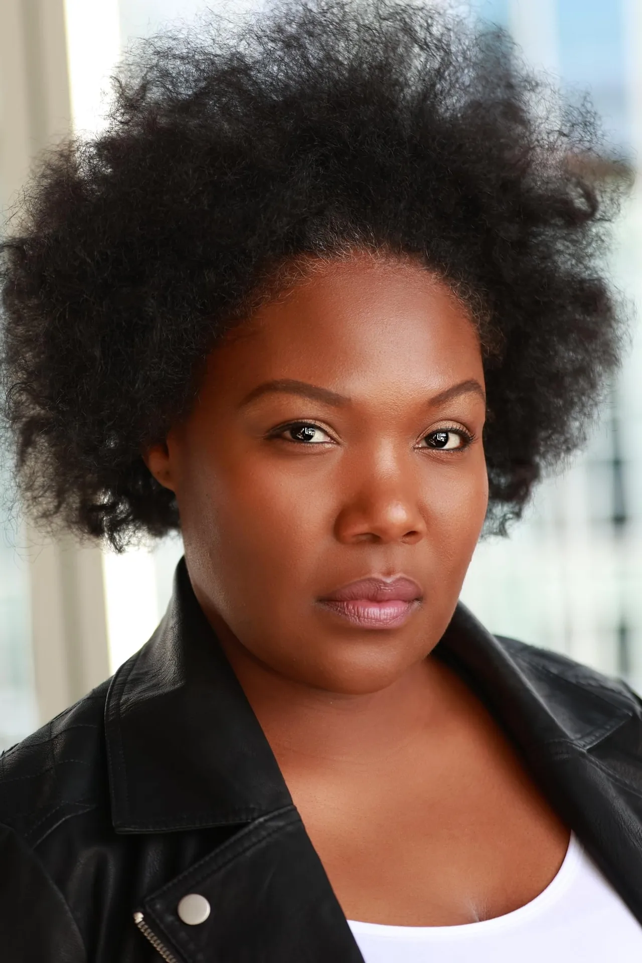 تصویر Shanessa Sweeney