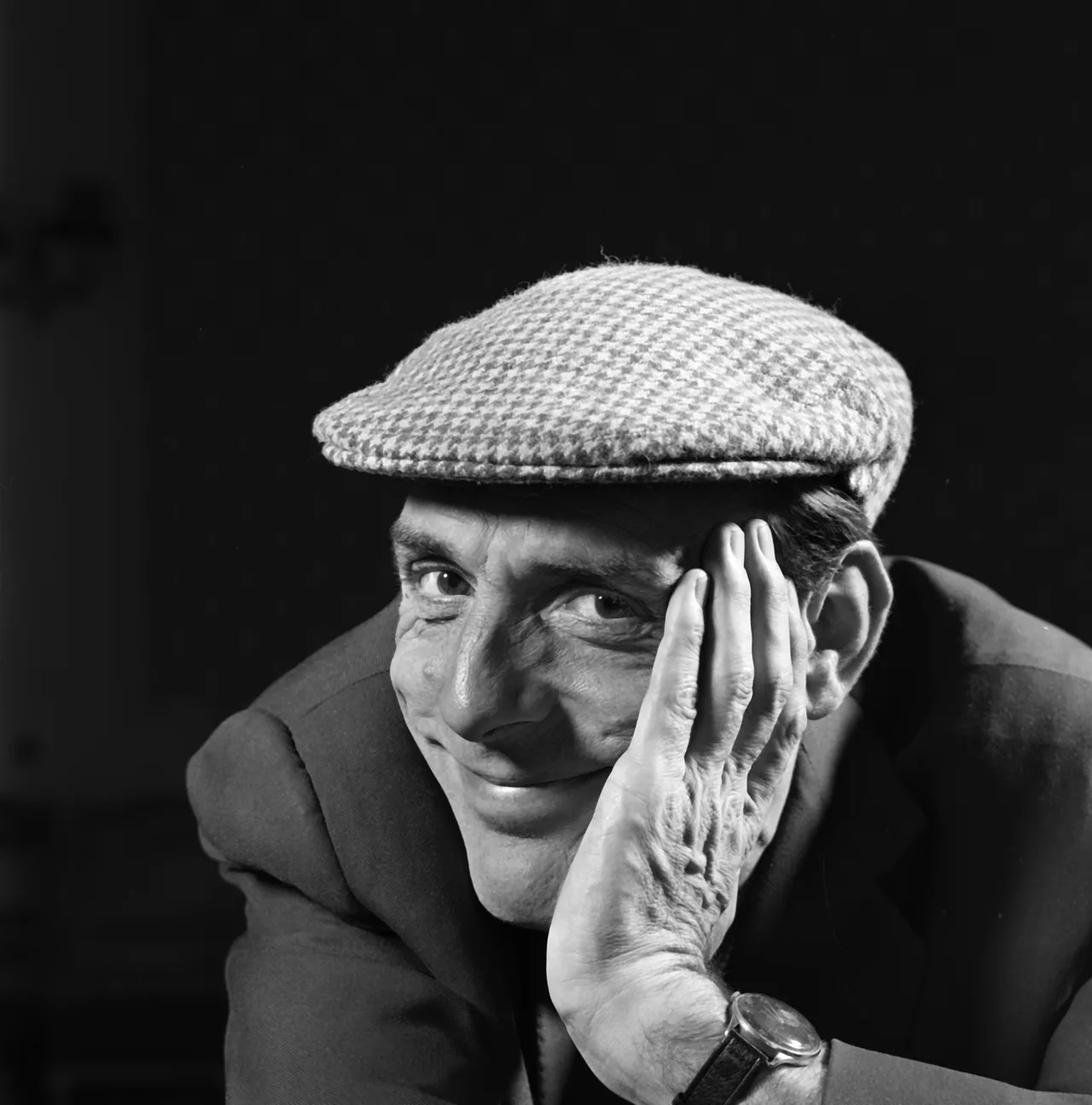 تصویر Eric Sykes