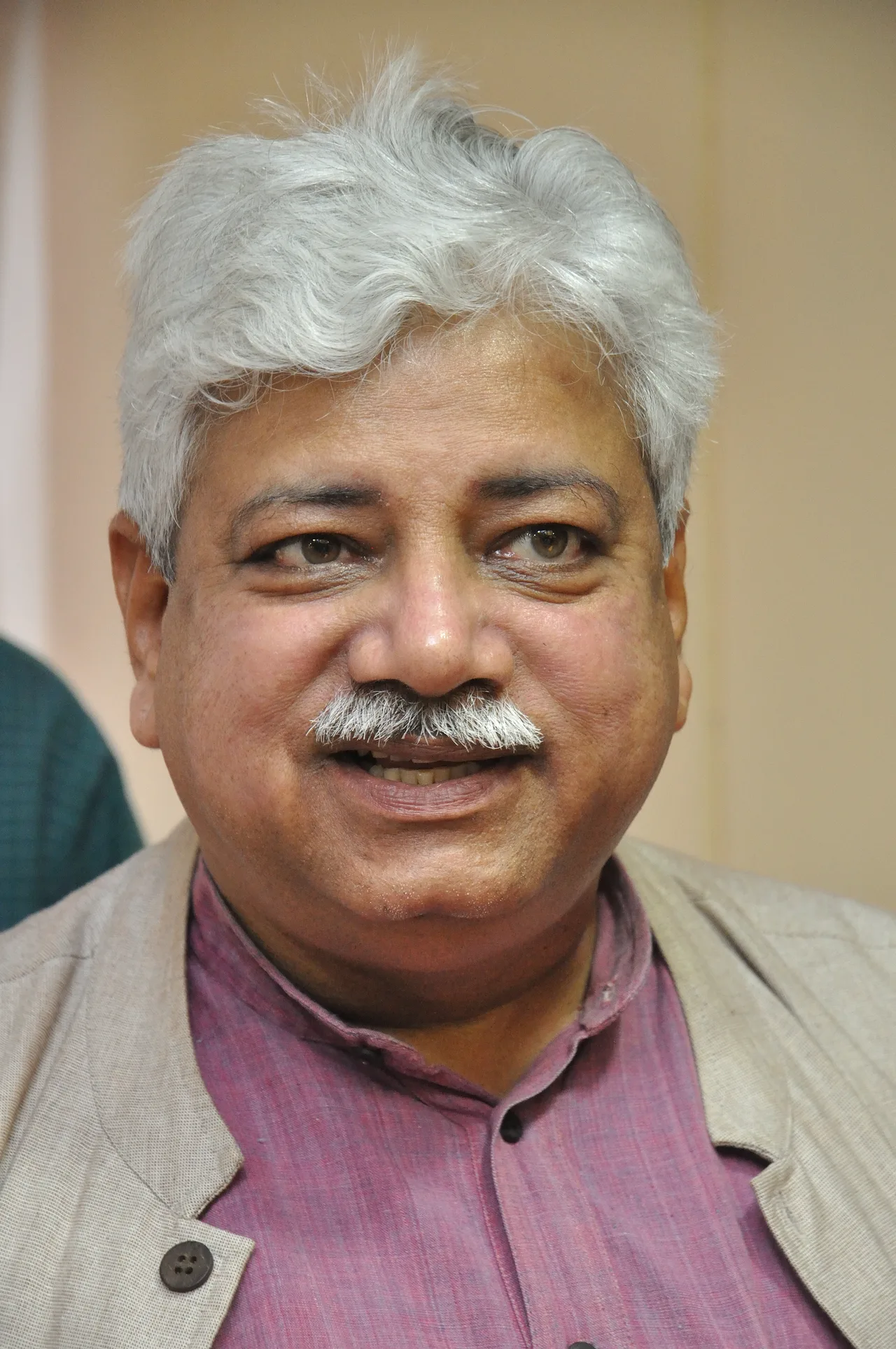 تصویر Atul Tiwari