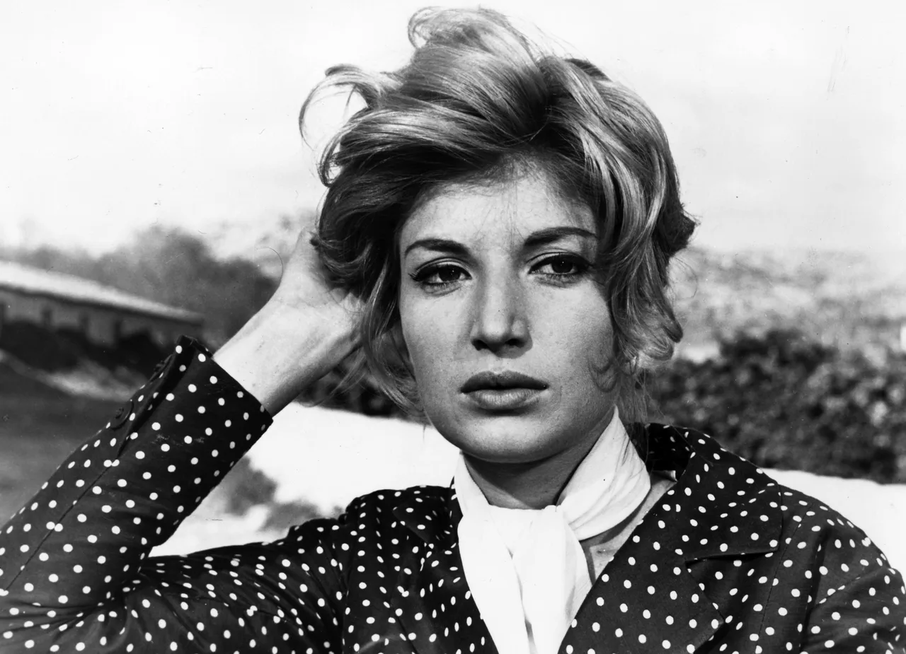 تصویر Monica Vitti