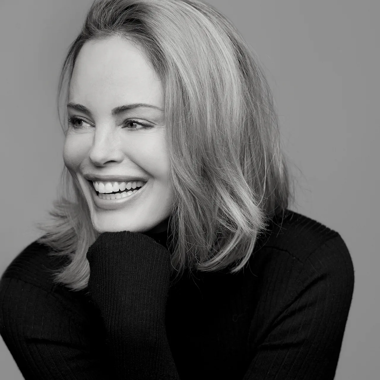 تصویر Chandra West