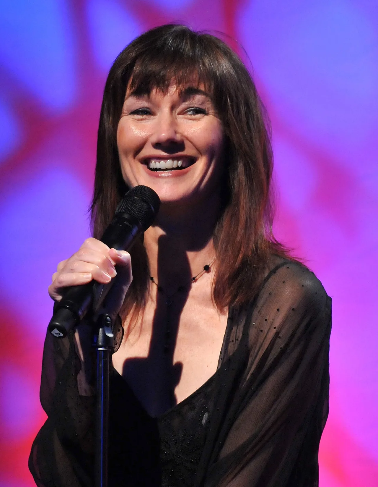 تصویر Lari White