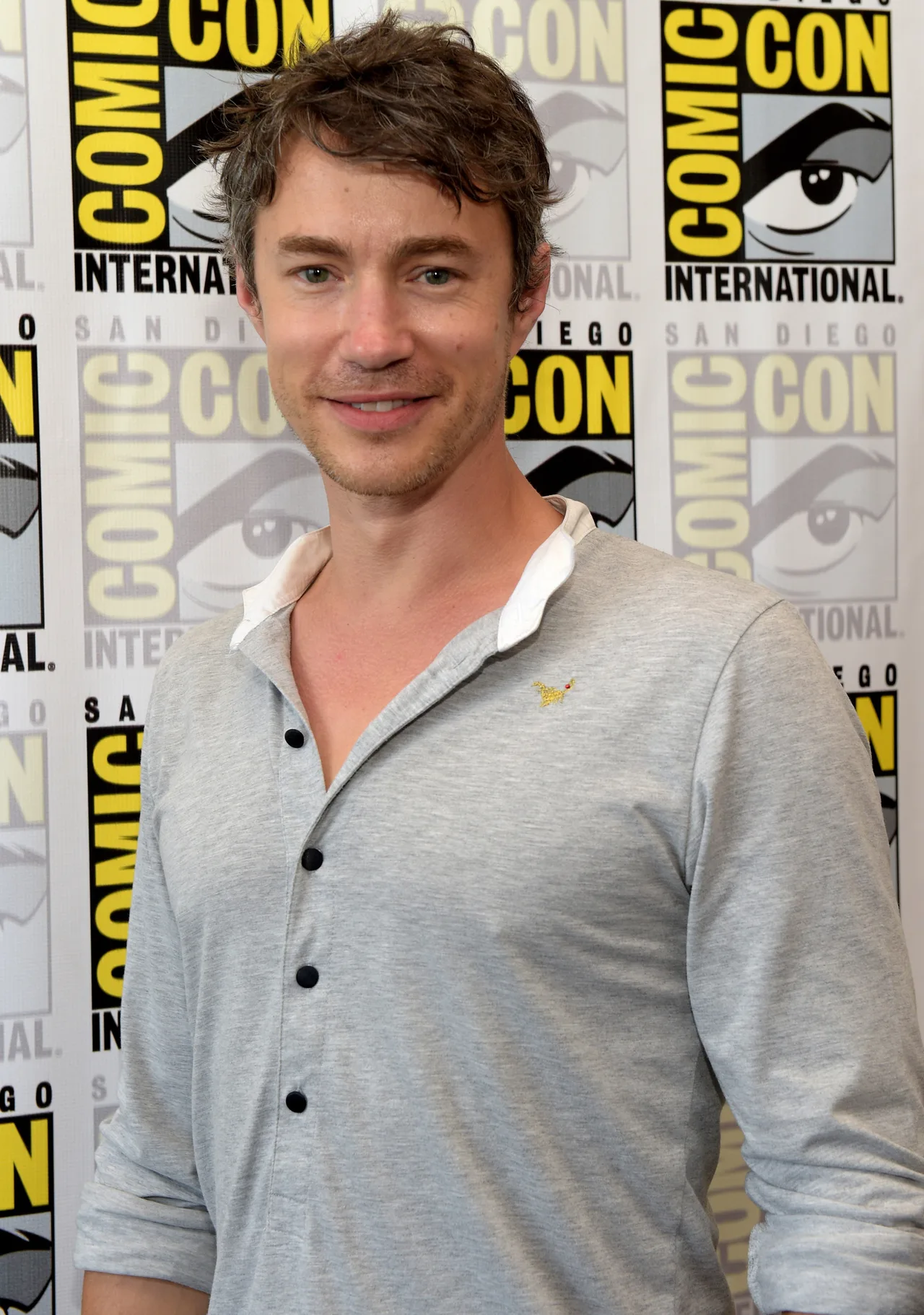 تصویر Tom Wisdom