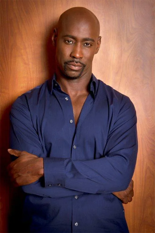 تصویر D.B. Woodside