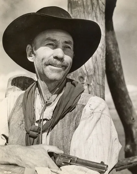 تصویر Hank Worden