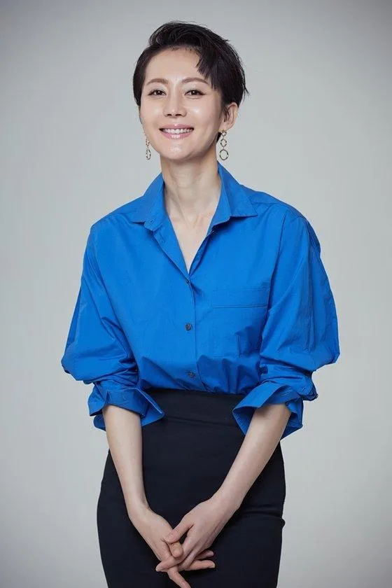 تصویر Yum Jung-ah