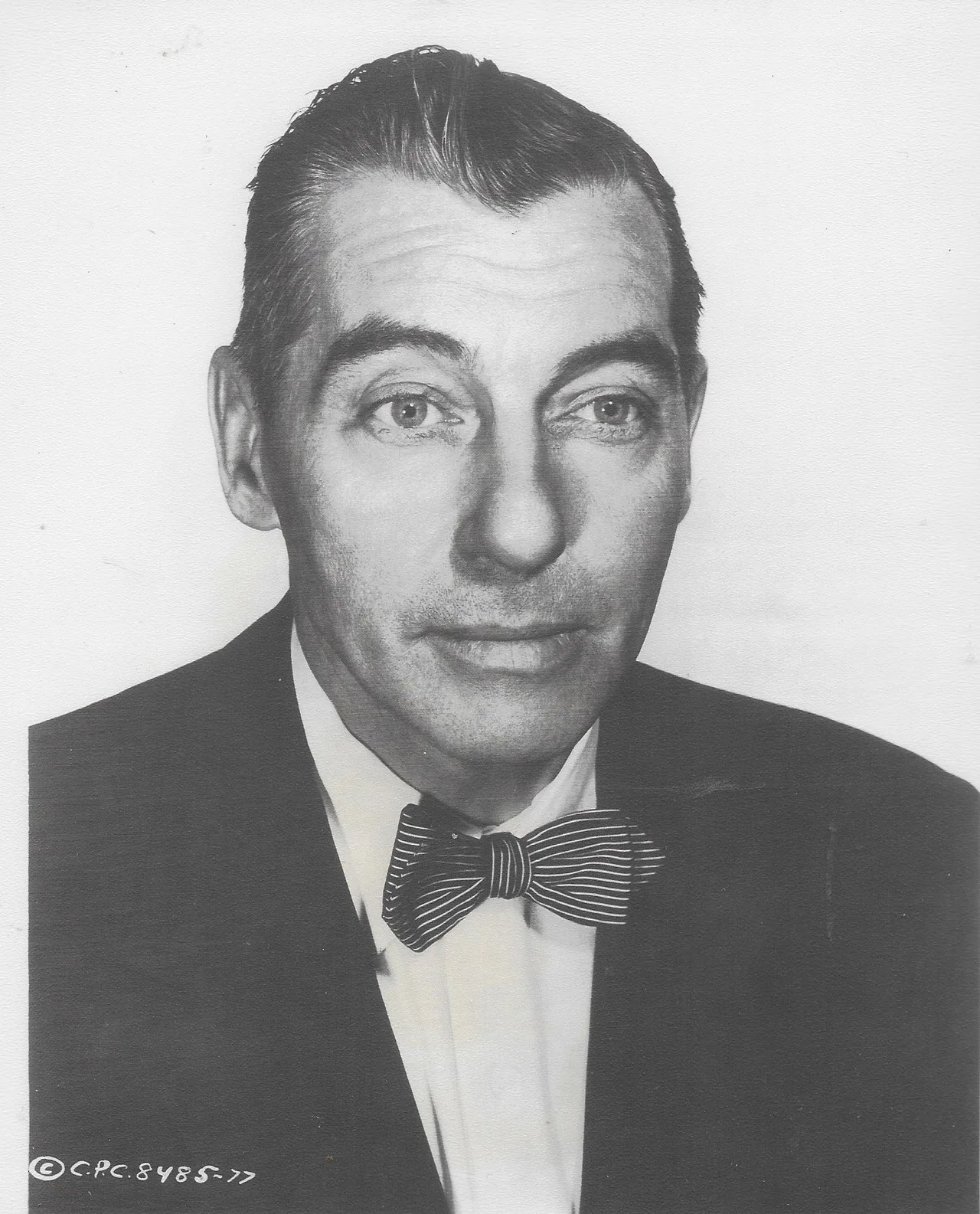 تصویر Carleton Young