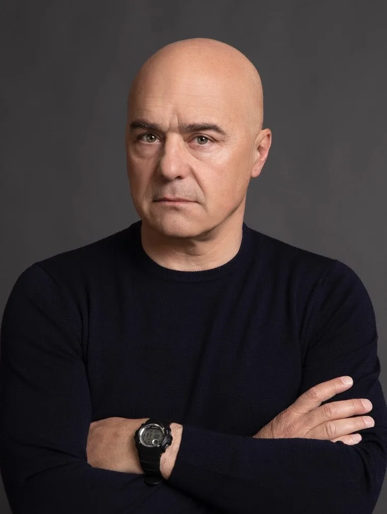 تصویر Luca Zingaretti