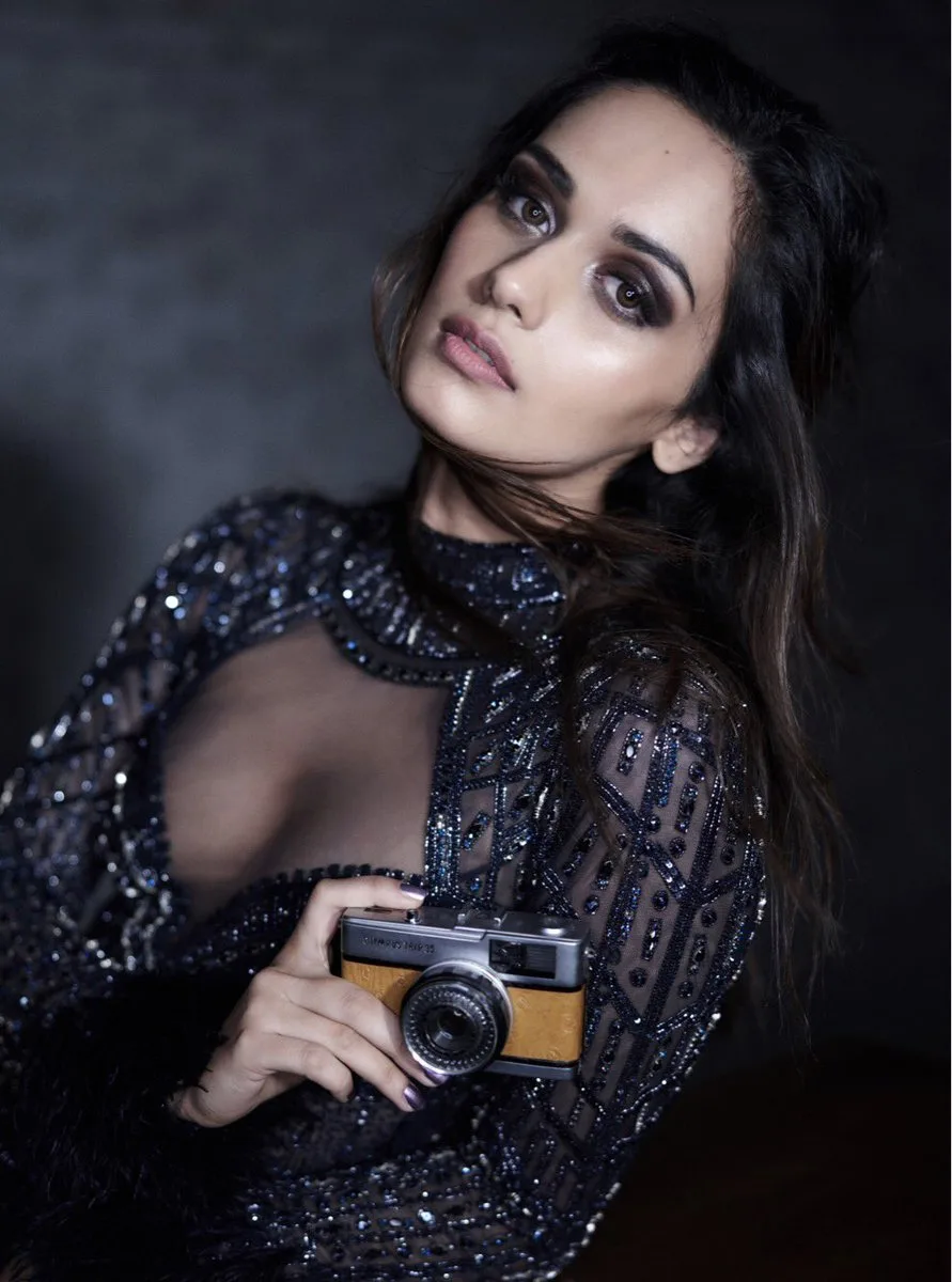 تصویر Manushi Chhillar