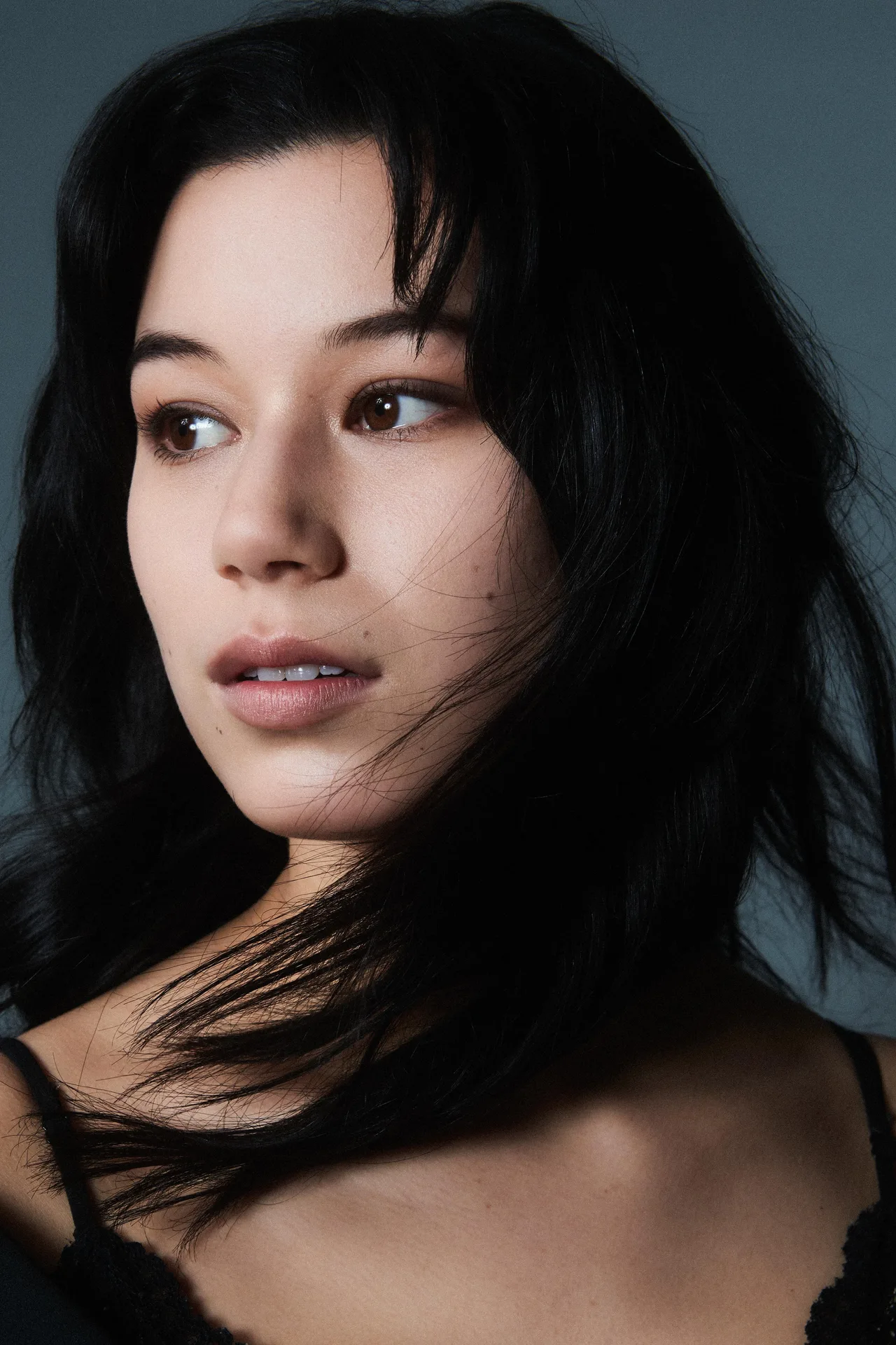 تصویر Mya Lowe